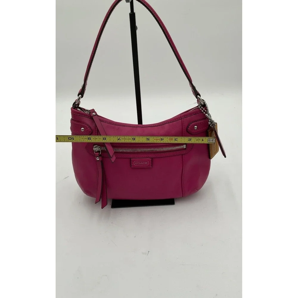 Coach f23978 Daisy Bright Magenta Hobo Shoulder Bag Good Condition